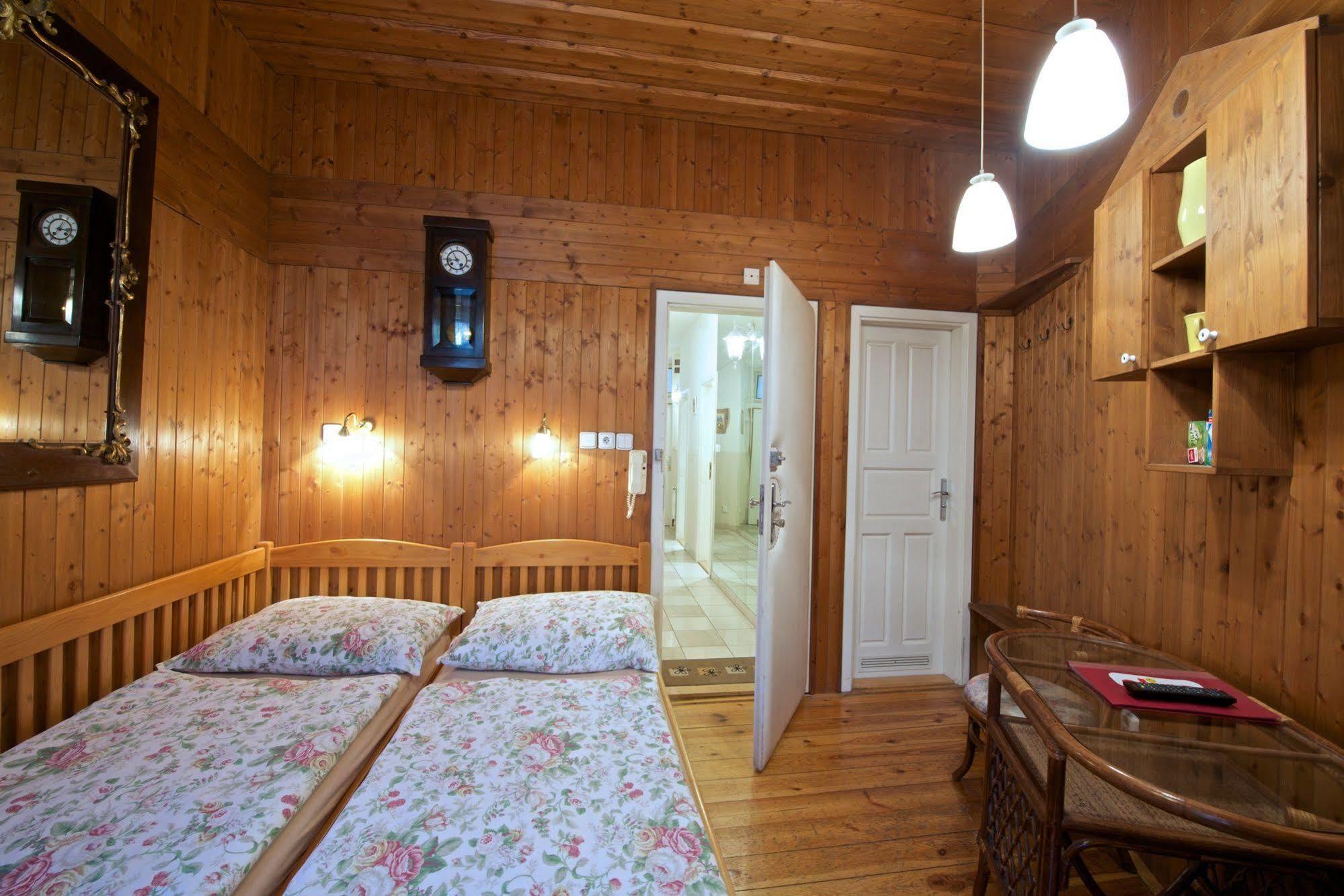 Alice Apartment House Prague Exterior photo